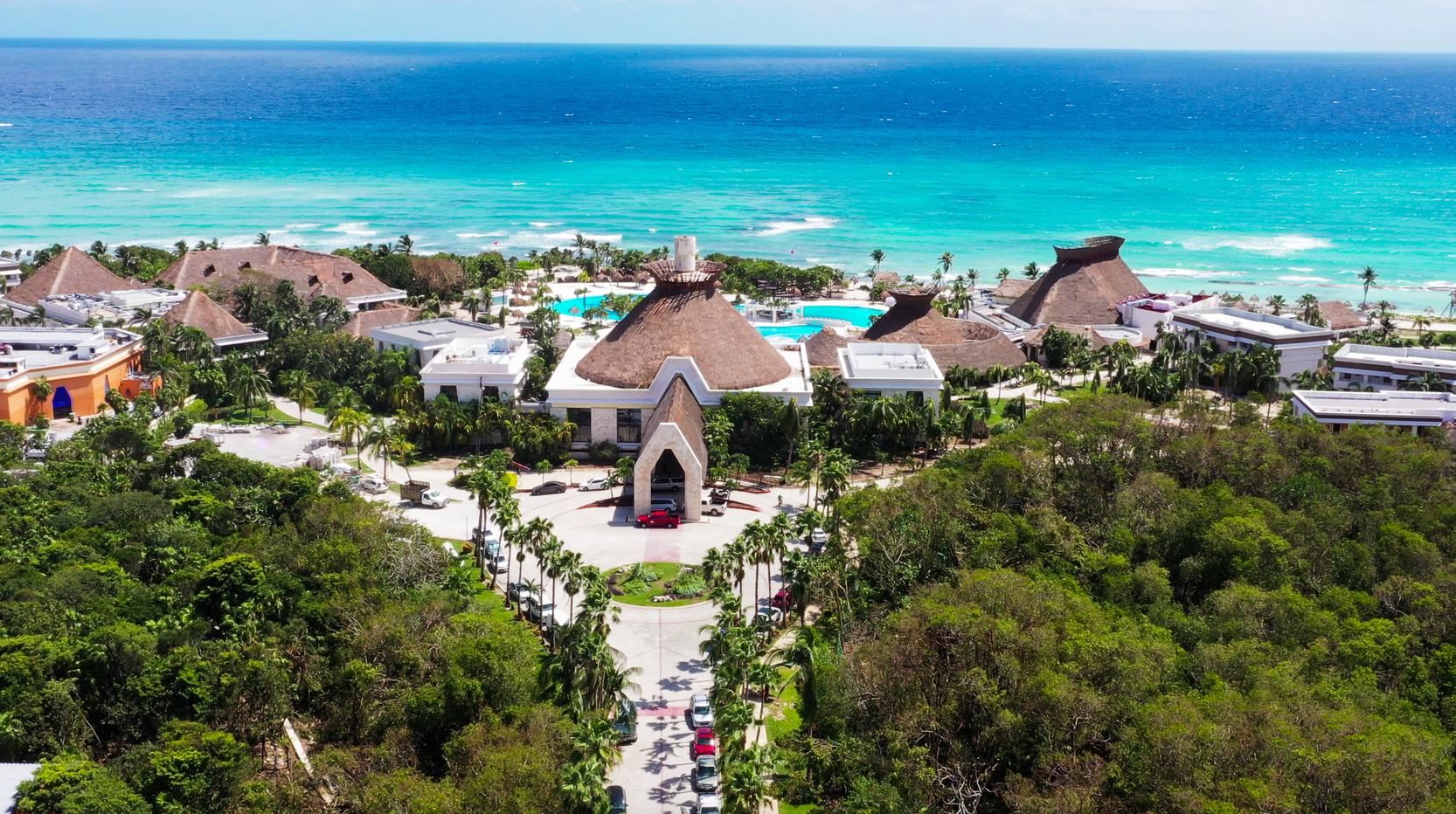 บาเอีย ปรินซิเป แกรนด์ ตูลุม - ออล อินคลูซีฟ Hotel Riviera Maya ภายนอก รูปภาพ Aerial view of the resort