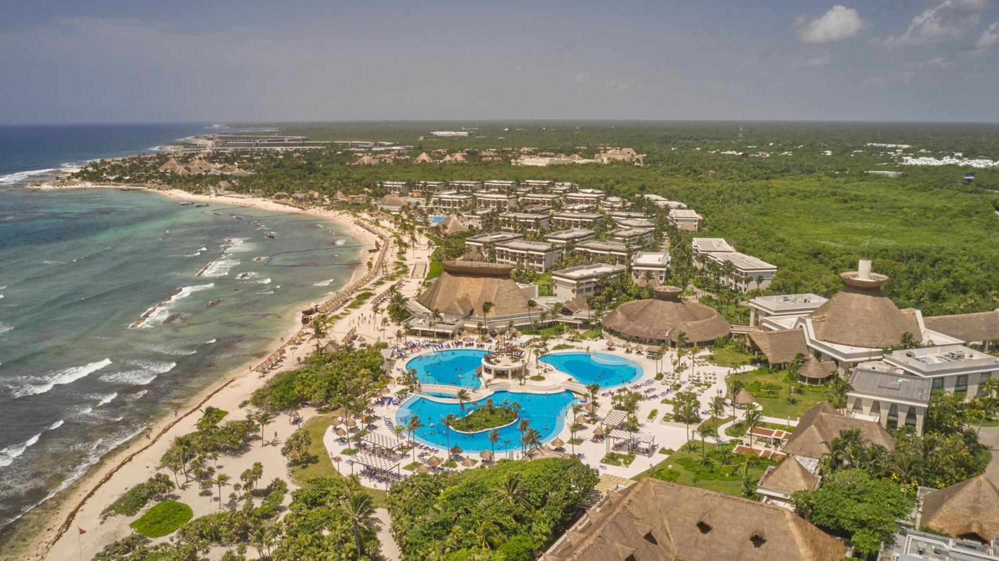 บาเอีย ปรินซิเป แกรนด์ ตูลุม - ออล อินคลูซีฟ Hotel Riviera Maya ภายนอก รูปภาพ Aerial view of the resort